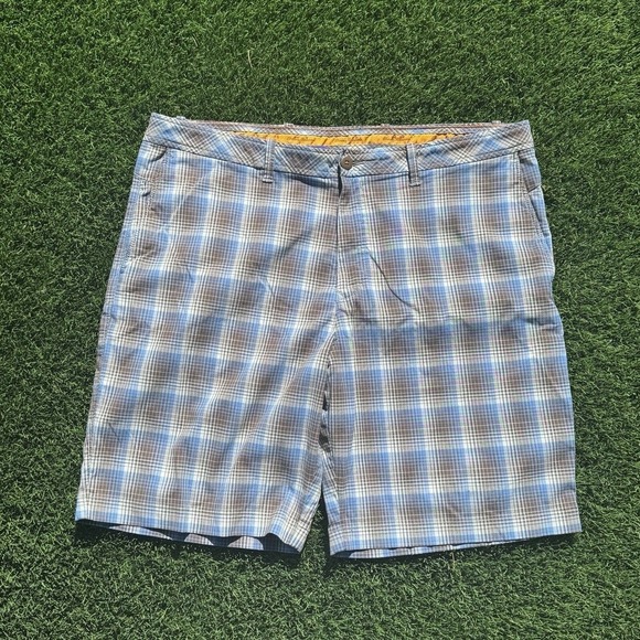 Tommy Bahama Paradise Tech Plaid Short Mens Size 40 Flat Front - Picture 1 of 3